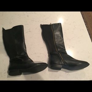 Black stretch wide calf boots